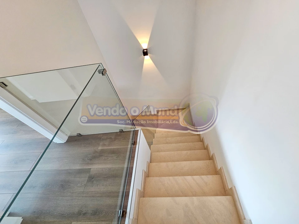 Moradia T3 para Venda em Samora Correia Foto 13