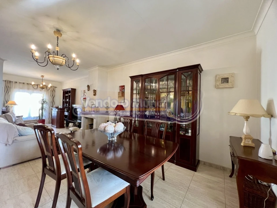 Moradia T6 para Venda em Benavente Foto 5