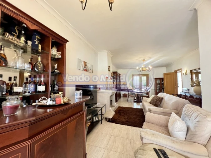 Moradia T6 para Venda em Benavente Foto 6