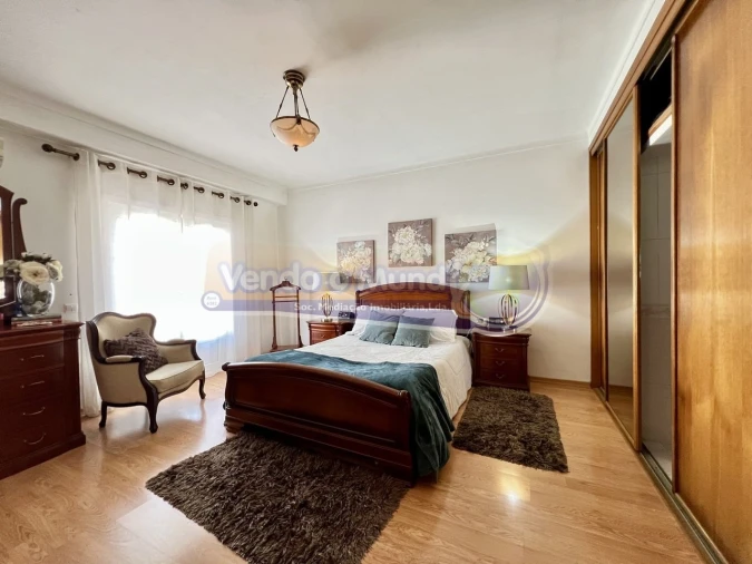 Moradia T6 para Venda em Benavente Foto 15