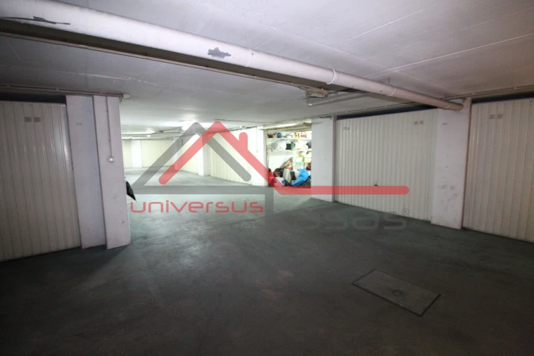 Garagem para Venda em União das Freguesias de Setúbal Foto 3