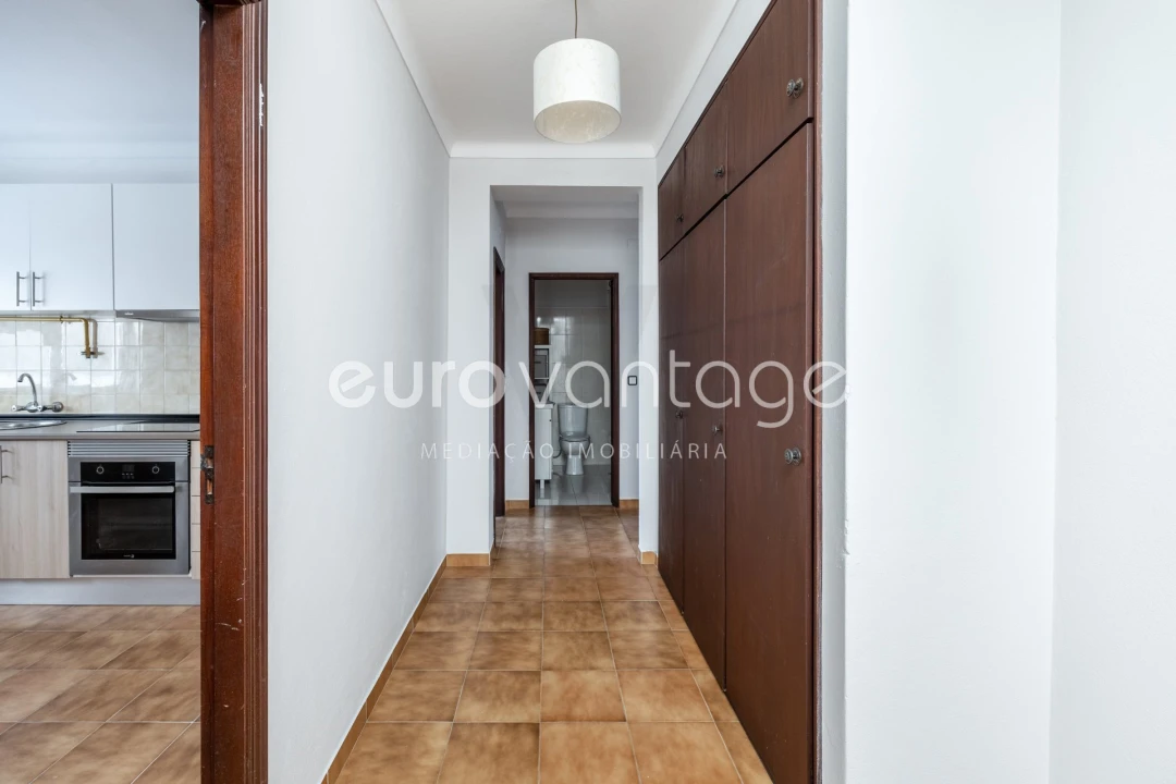 Apartamento T2 para Venda em Marinha Grande Foto 11