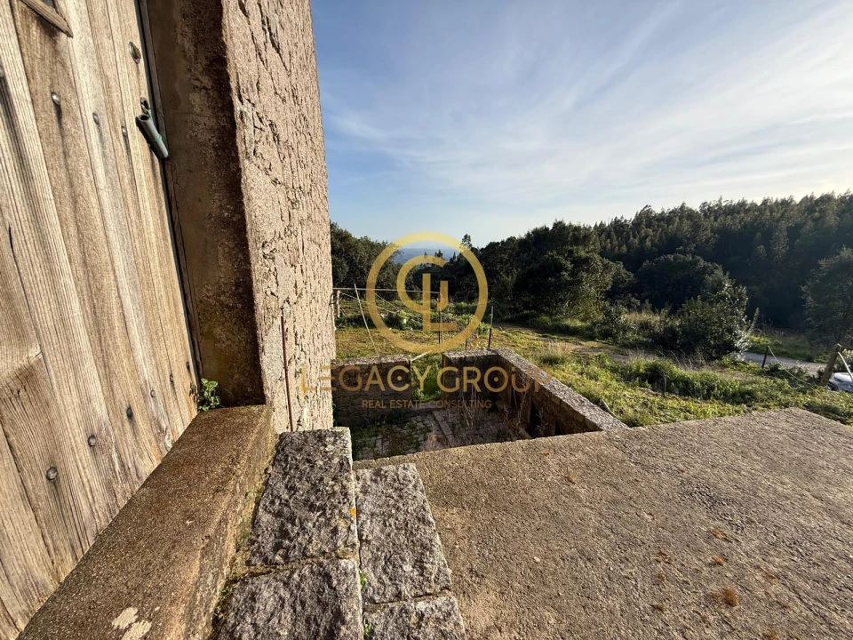 Moradia T2 para Venda em Monchique Foto 16