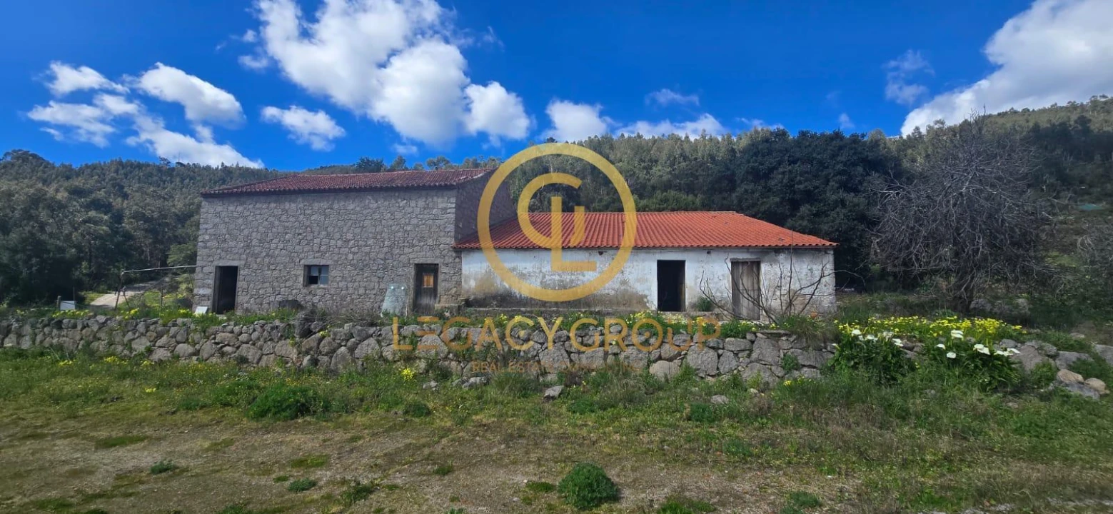 Moradia T2 para Venda em Monchique Foto 1