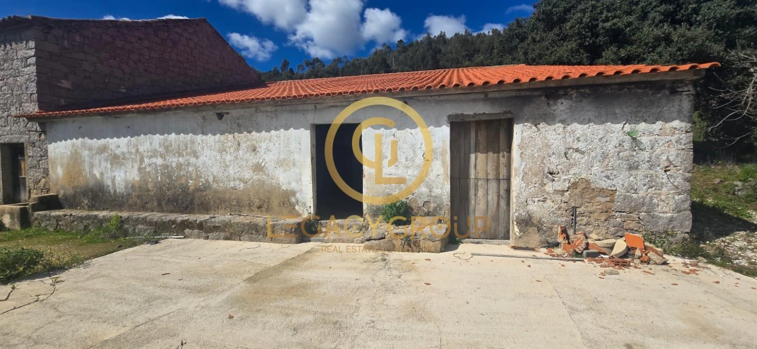 Moradia T2 para Venda em Monchique Foto 6