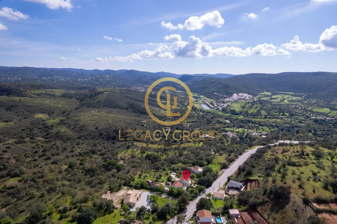 Moradia T3 para Venda em Querença, Tôr e Benafim Foto 9