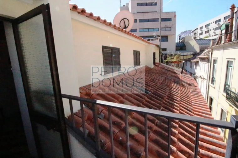 Apartamento T3 para Venda em Leiria, Pousos, Barreira e Cortes Foto 18