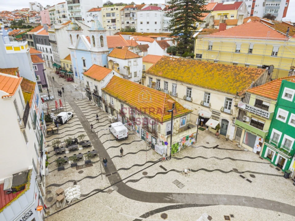 Prédio para Venda em Almada, Cova da Piedade, Pragal e Cacilhas Foto 7