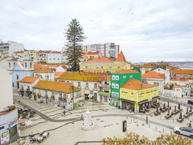 Prédio para Venda em Almada, Cova da Piedade, Pragal e Cacilhas Foto 16