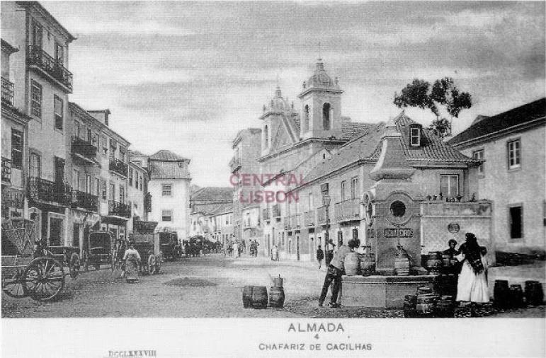 Prédio para Venda em Almada, Cova da Piedade, Pragal e Cacilhas Foto 2