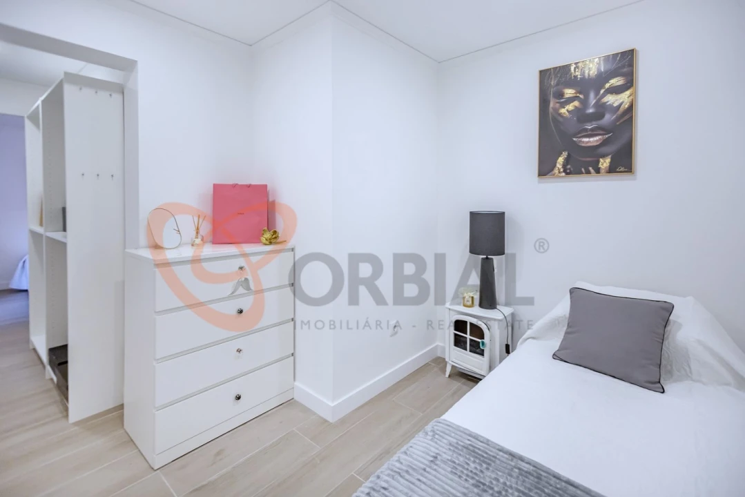 Apartamento T2 para Venda em Albufeira e Olhos de Água Foto 15