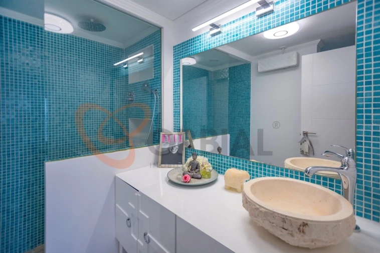 Apartamento T2 para Venda em Albufeira e Olhos de Água Foto 16