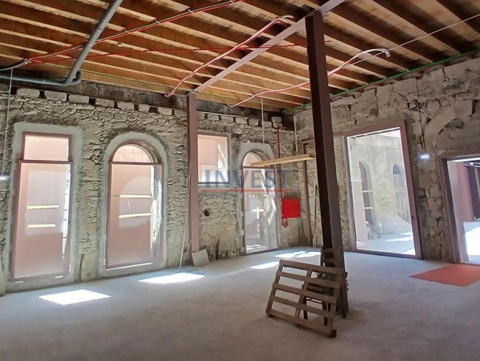 Loja para Arrendamento em Cedofeita, Santo Ildefonso, Sé, Miragaia, São Nicolau e Vitória Foto 6