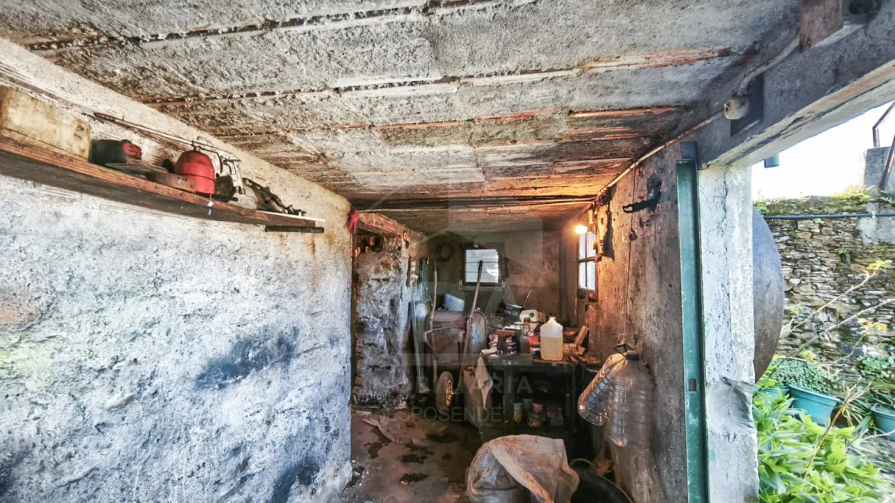 Moradia T4 para Venda em Santa Marta de Portuzelo Foto 18