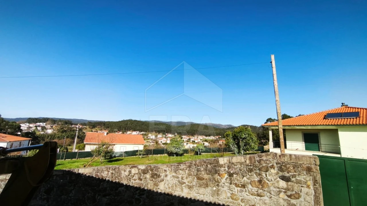 Moradia T4 para Venda em Santa Marta de Portuzelo Foto 21