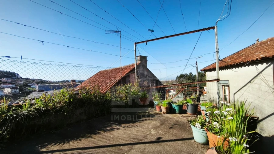 Moradia T4 para Venda em Santa Marta de Portuzelo Foto 2