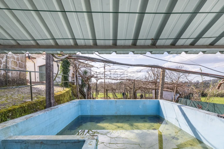 Quinta T3 para Venda em Meinedo Foto 35