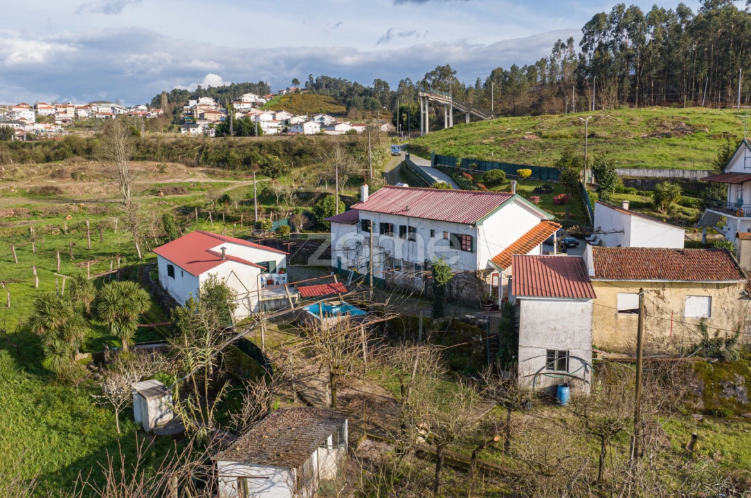 Quinta T3 para Venda em Meinedo Foto 40