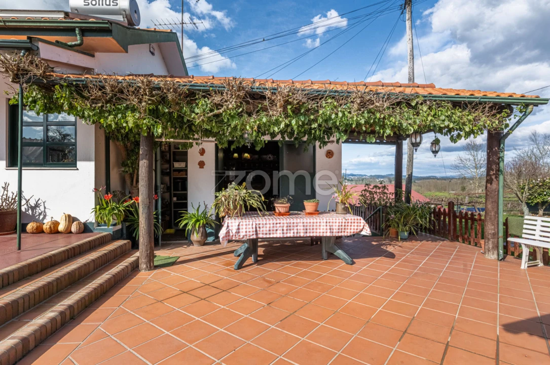 Quinta T3 para Venda em Meinedo Foto 7