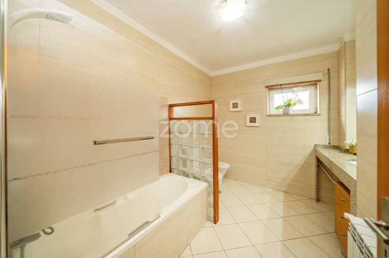 Moradia T3 para Venda em Oleiros Foto 41