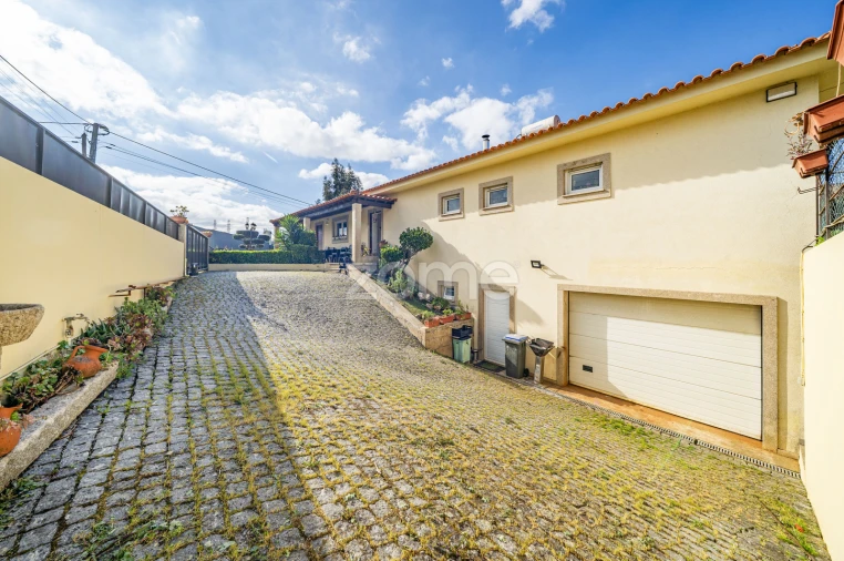 Moradia T3 para Venda em Oleiros Foto 54