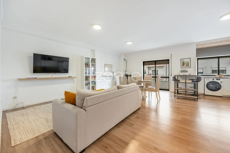 Apartamento T3 para Venda em Ronfe Foto 3