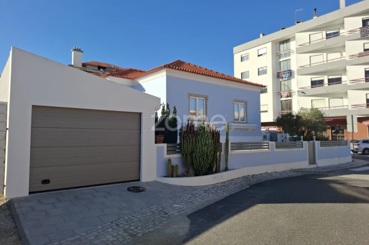 Moradia T3 para Venda em Cacém e São Marcos Foto 1
