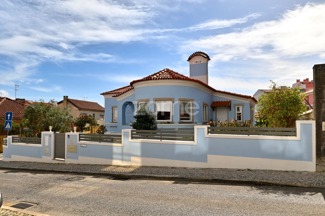 Moradia T3 para Venda em Cacém e São Marcos Foto 29