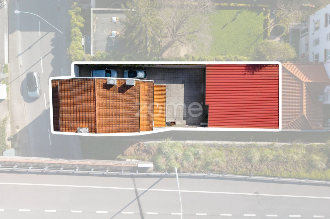 Moradia T8 para Venda em Ramalde Foto 5