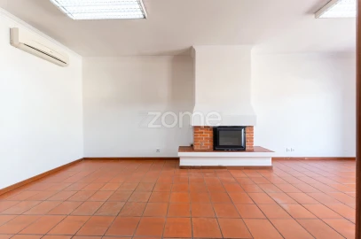 Moradia T8 para Venda em Ramalde
