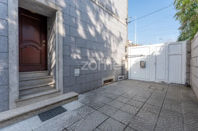 Moradia T8 para Venda em Ramalde
