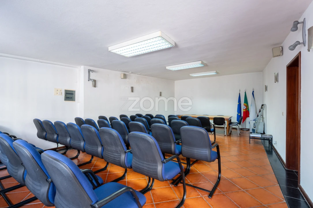 Moradia T8 para Venda em Ramalde Foto 39