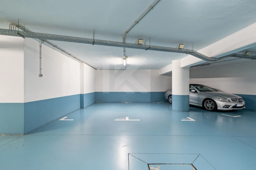 Apartamento T3 para Arrendamento em São Martinho Foto 29