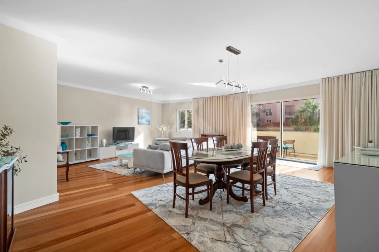 Apartamento T3 para Arrendamento em São Martinho Foto 3