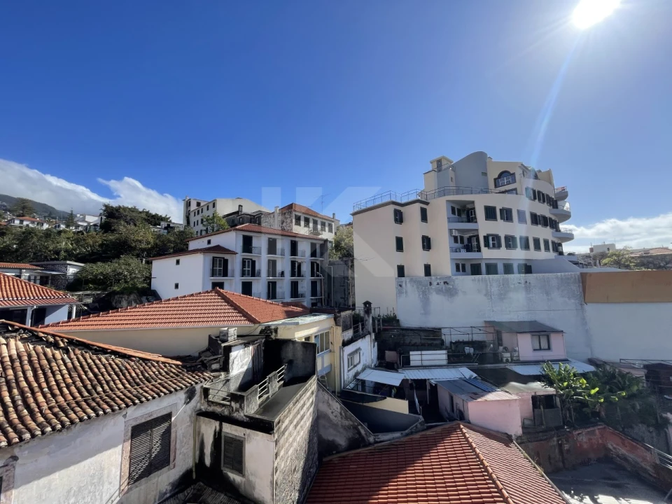 Apartamento T1 para Arrendamento em Funchal (Santa Luzia) Foto 21