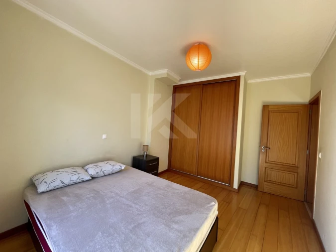 Apartamento T1 para Arrendamento em Funchal (Santa Luzia) Foto 9