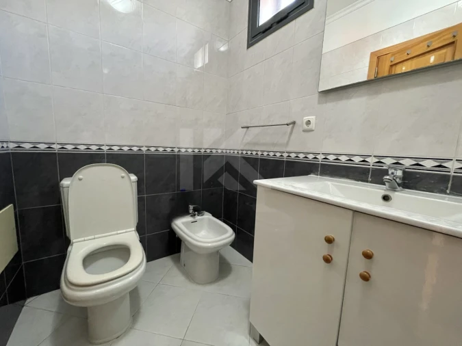 Apartamento T1 para Arrendamento em Funchal (Santa Luzia) Foto 13