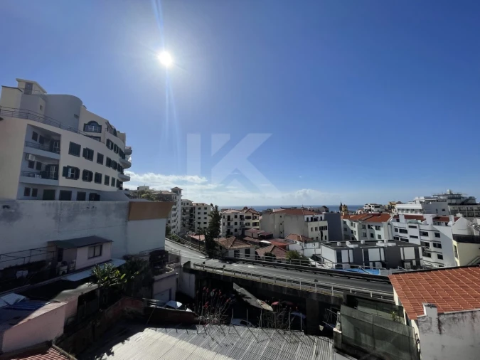 Apartamento T1 para Arrendamento em Funchal (Santa Luzia) Foto 22