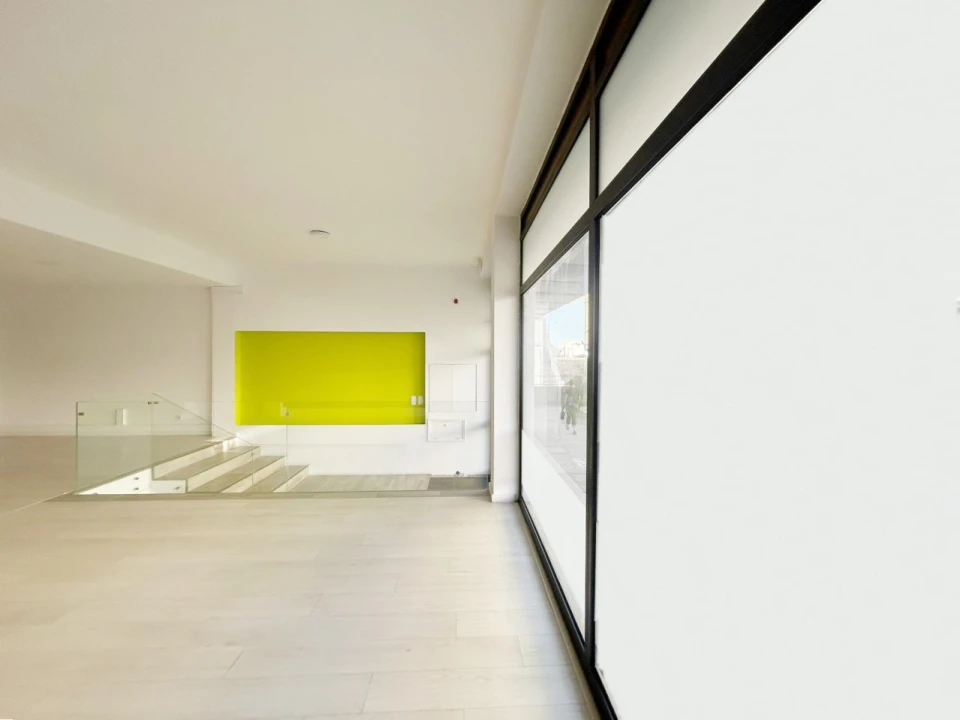 Loja para Arrendamento em Aradas Foto 3