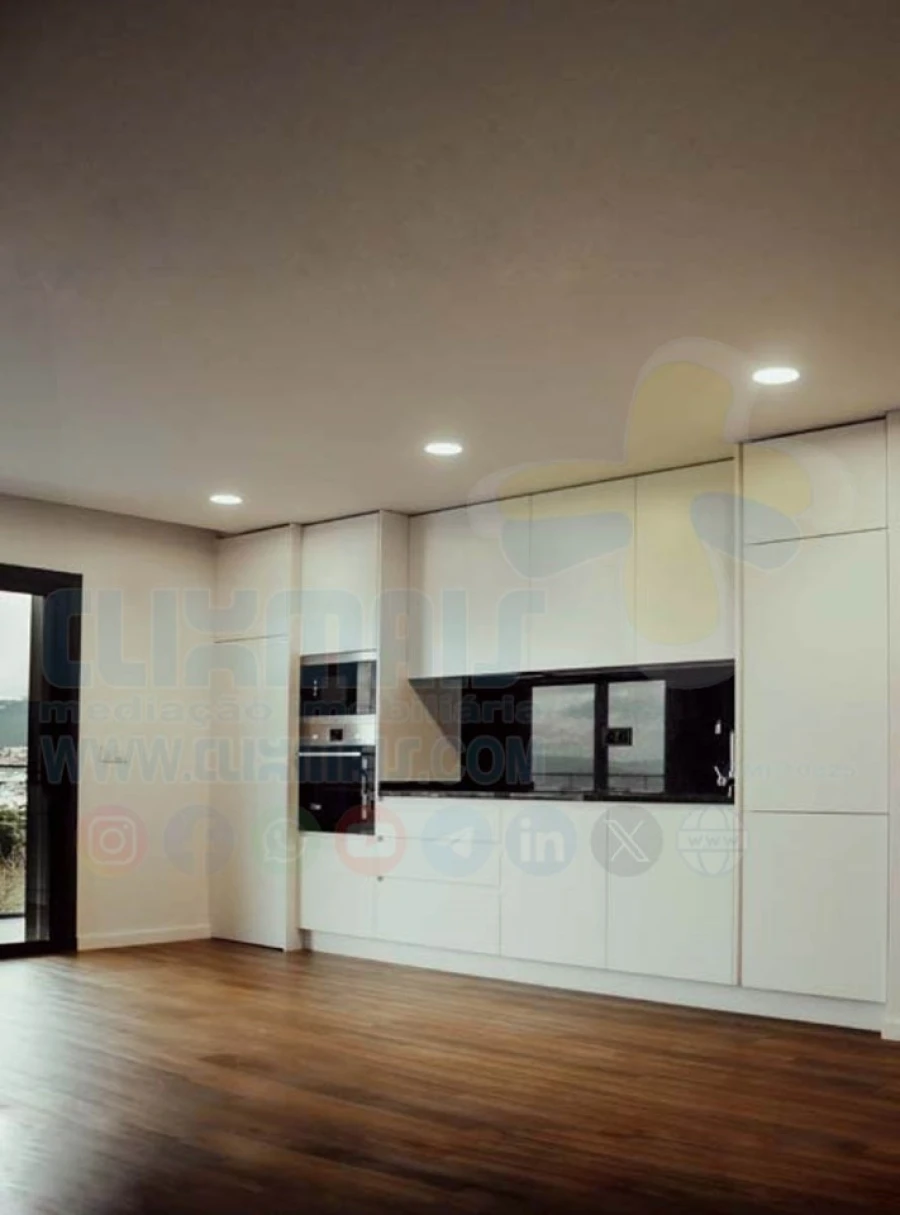 Apartamento T3 para Venda em Ferreiros e Gondizalves Foto 5