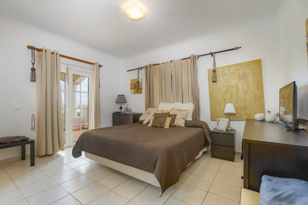 Moradia T2 para Venda em Luz Foto 15