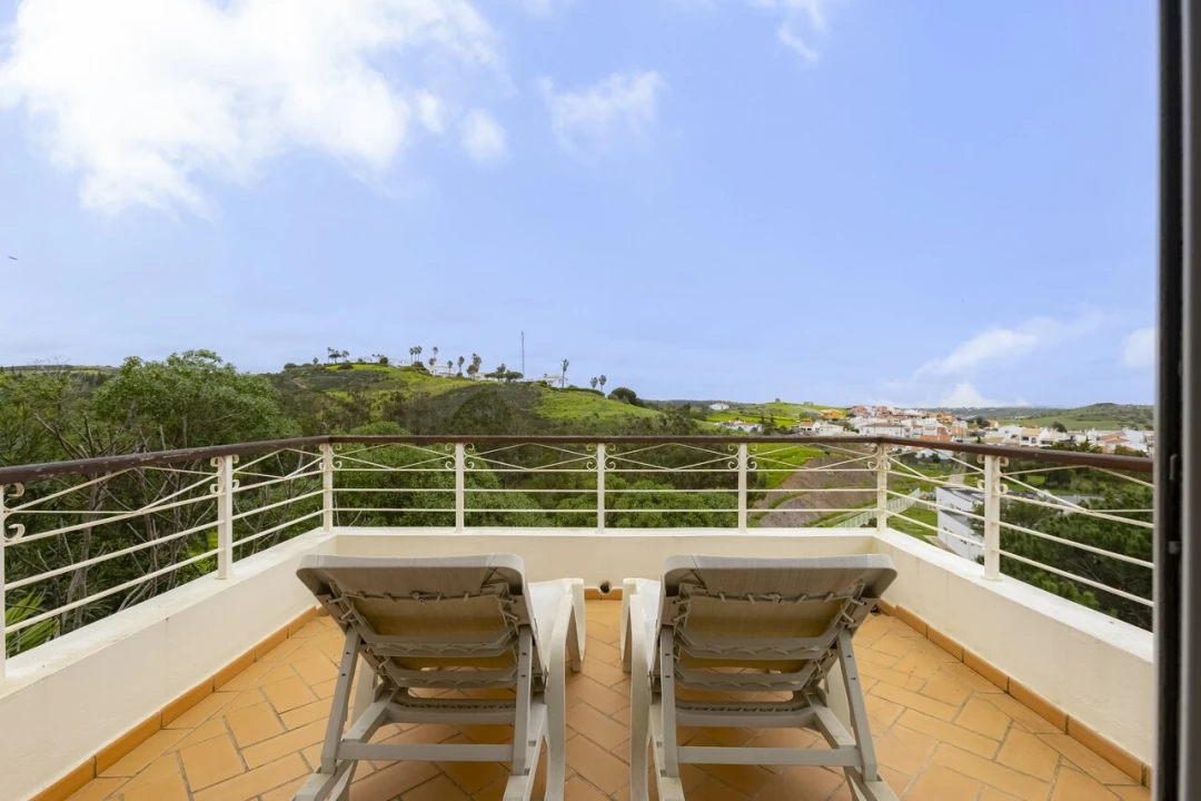 Moradia T2 para Venda em Luz Foto 21