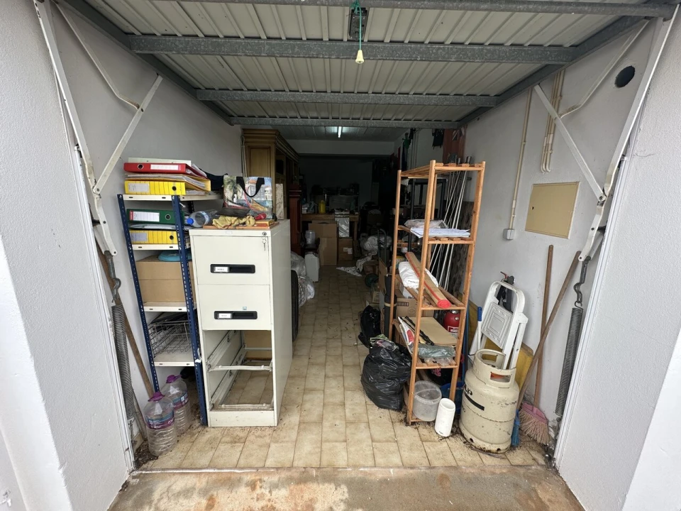 Garagem para Venda em Luz Foto 4