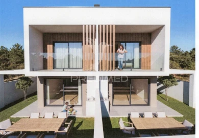 Moradia T3 para Venda em Fernao Ferro
