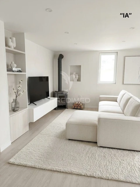 Moradia T3 para Venda em Santiago dos Velhos