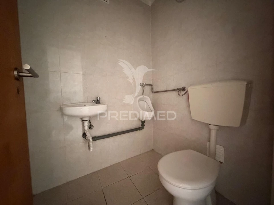 Loja para Arrendamento em Palmela Foto 21