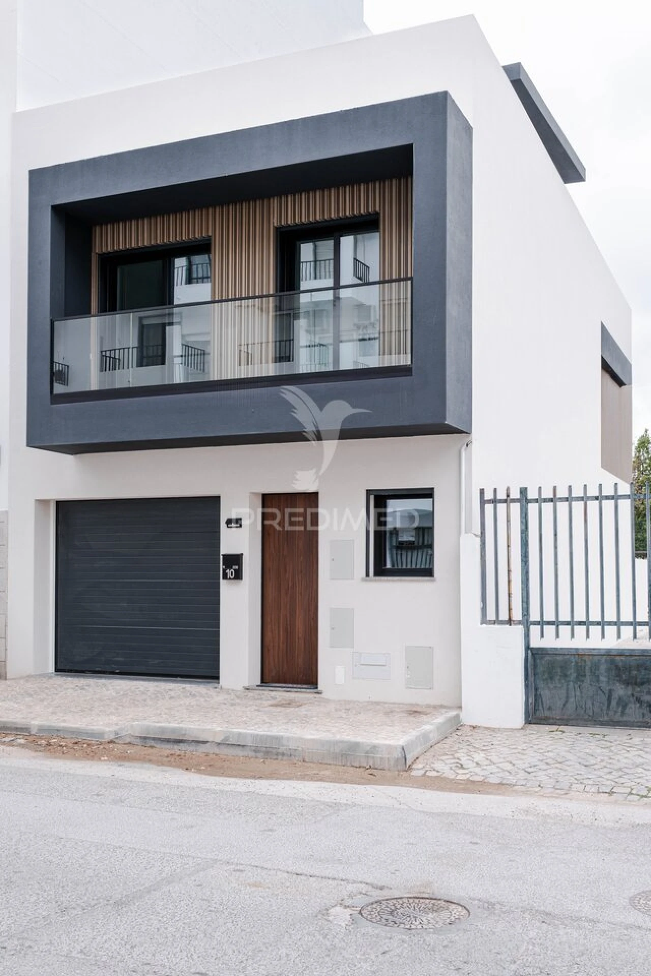 Moradia T3 para Venda em Quelfes Foto 5