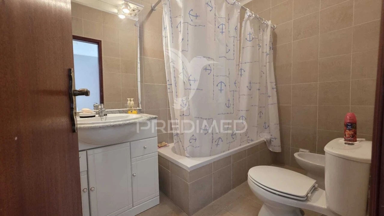 Moradia T4 para Venda em Sines Foto 24