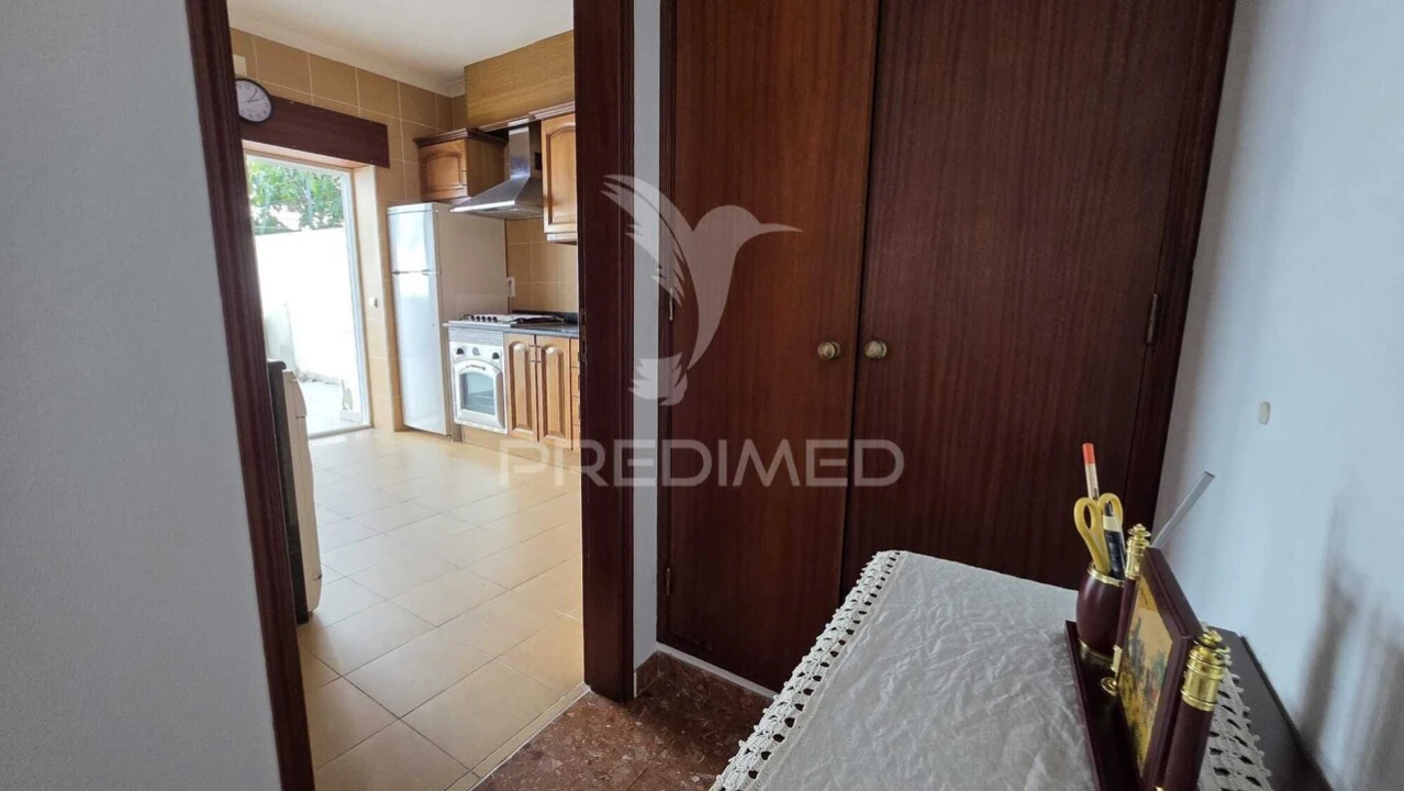Moradia T4 para Venda em Sines Foto 10