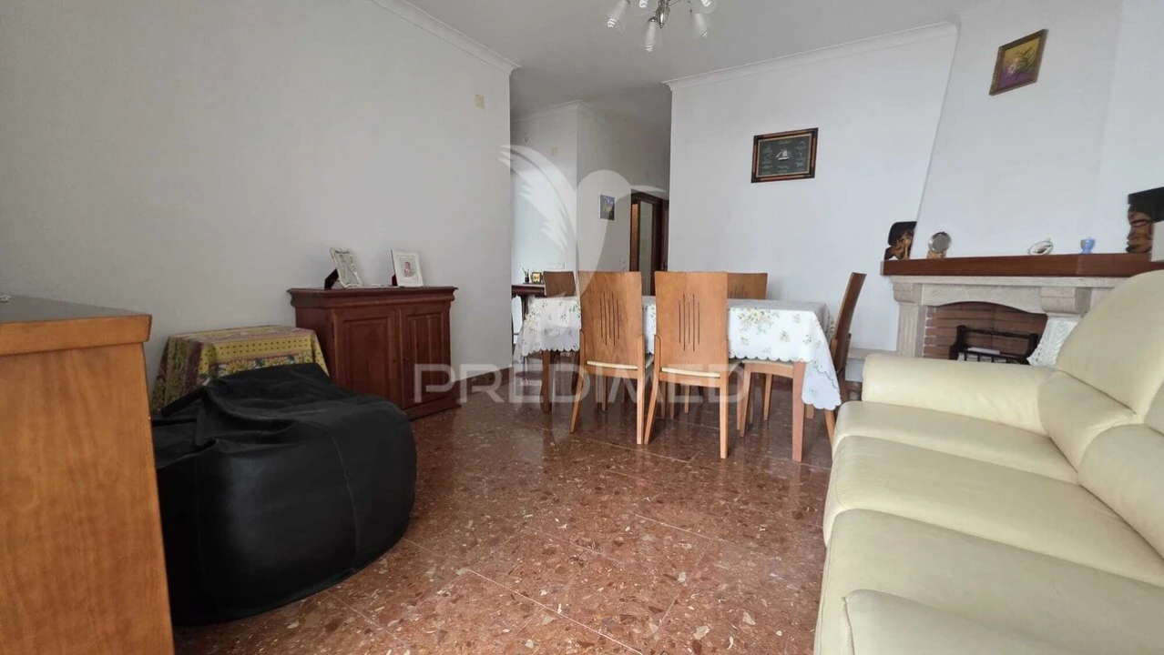 Moradia T4 para Venda em Sines Foto 8